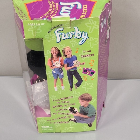 Original Vintage 1998 Furby Skunk Electronic Toy - Picture 4 of 4